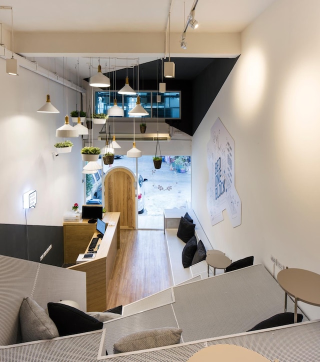 ベッド ワン ブロック ホステル