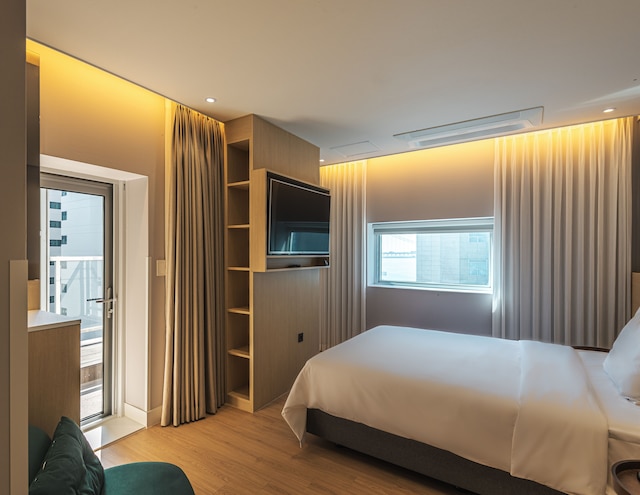 ザ マリン ビュー ホテル