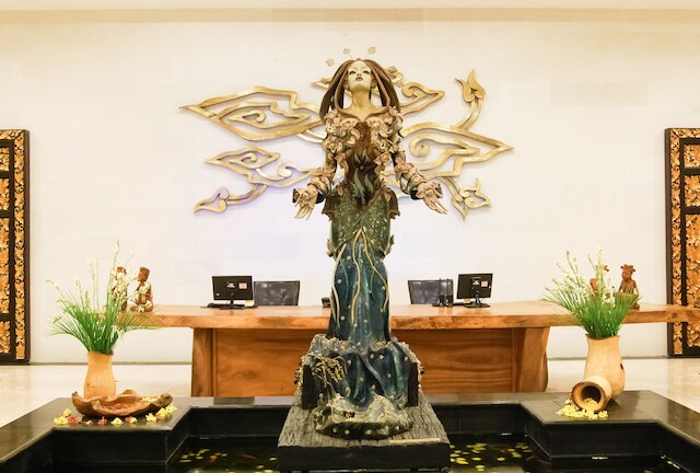 ザ シンテサ レジデンス ジンバラン