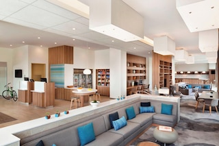 エレメント ダラス ラブ フィールド