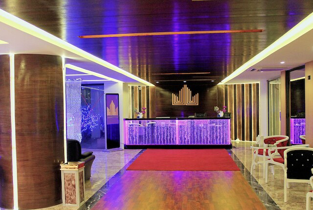 ホテル ヌールジャハン グランド