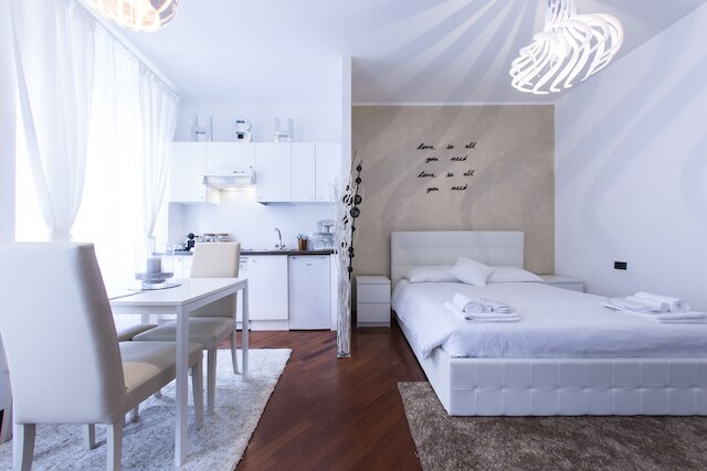 エメラス ブティック ハウス アパートホテル モンテナポレオン