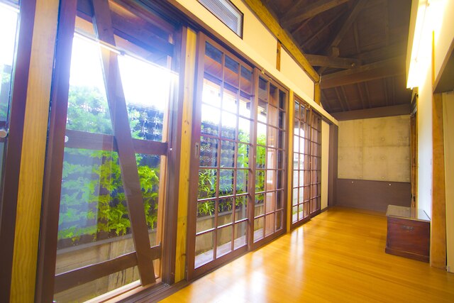 HK77 ヴィラ (新港 77 Villa 民宿)