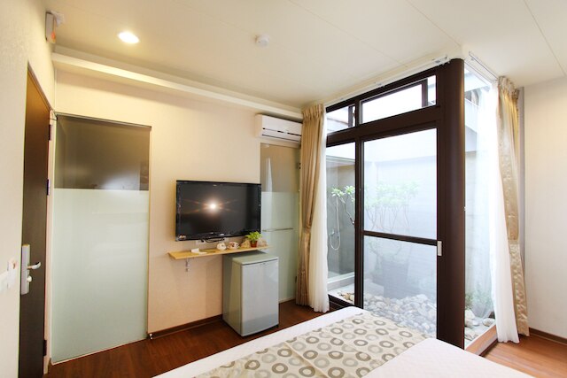 HK77 ヴィラ (新港 77 Villa 民宿)