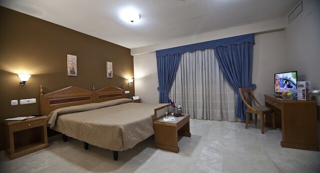 ホテル NS アルボルト