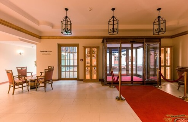 ホテル & ガストシュテッテ ツム エルディンガー ヴァイスブロイ