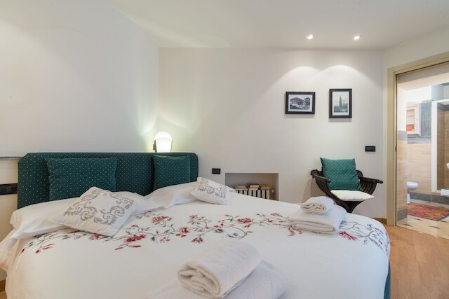 アット ホーム ハート オブ ミラノ - ドゥオーモ アパートメント