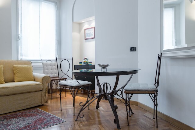 アット ホーム ハート オブ ミラノ - ドゥオーモ アパートメント