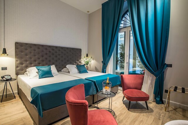 ナヴォーナ ストリート ホテル