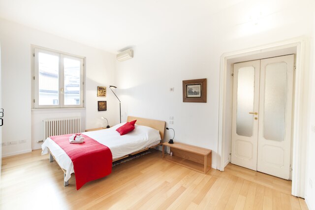 アット ホーム ハート オブ ミラノ - メルカンティ