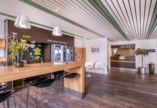 B&B ホテル ラ ロシェル センター