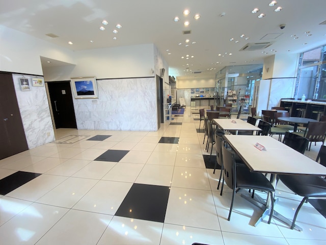 東横 INN 博多駅バスターミナル前