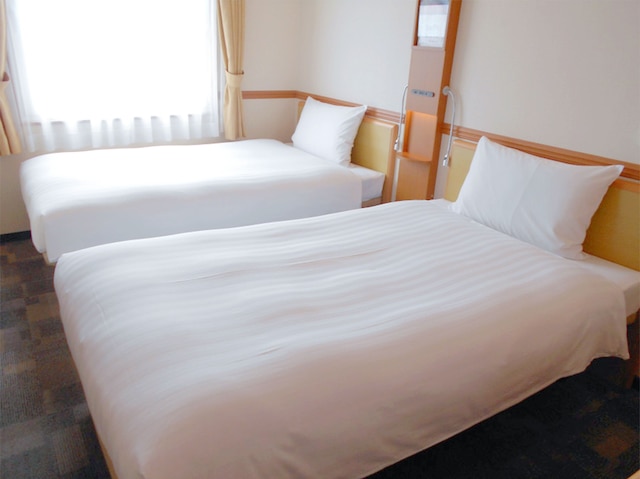 東横 INN 新山口駅新幹線口