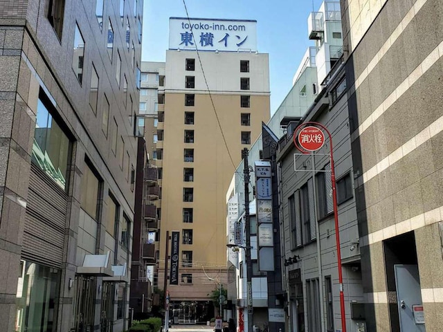 東横 INN 池袋北口 2
