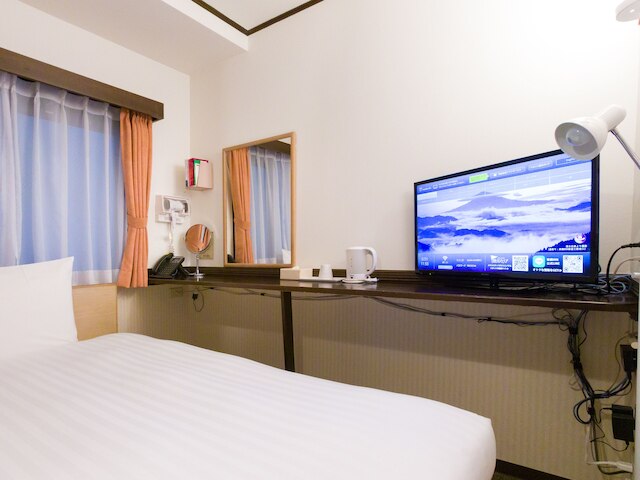 東横 INN 新大阪中央口本館