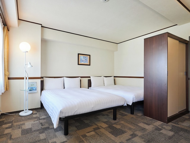 東横 INN 千葉駅東口