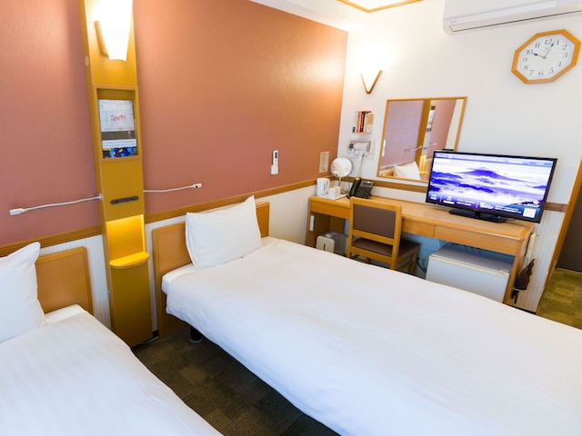 東横 INN 京都四条烏丸