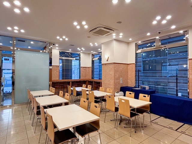 東横 INN 草加駅西口