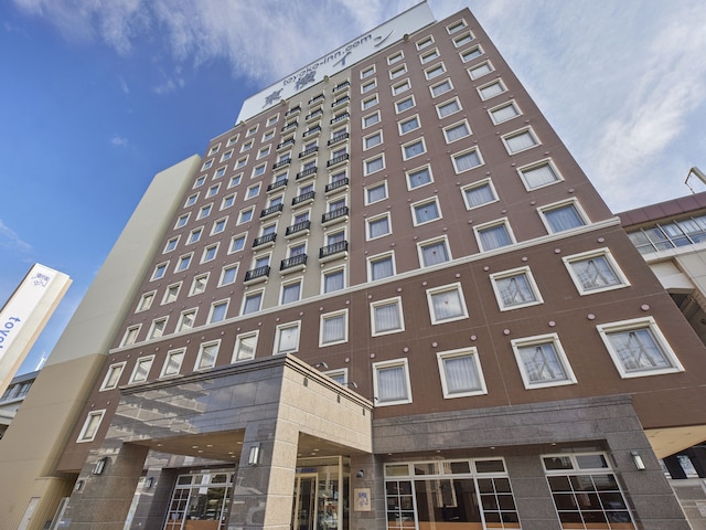 東横 INN 徳山駅新幹線口