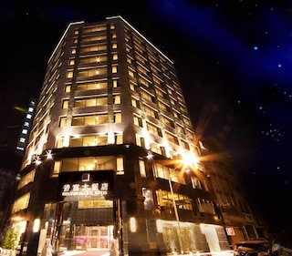 ゴールデン パシフィック ホテル - 台中 (台中香富大飯店)