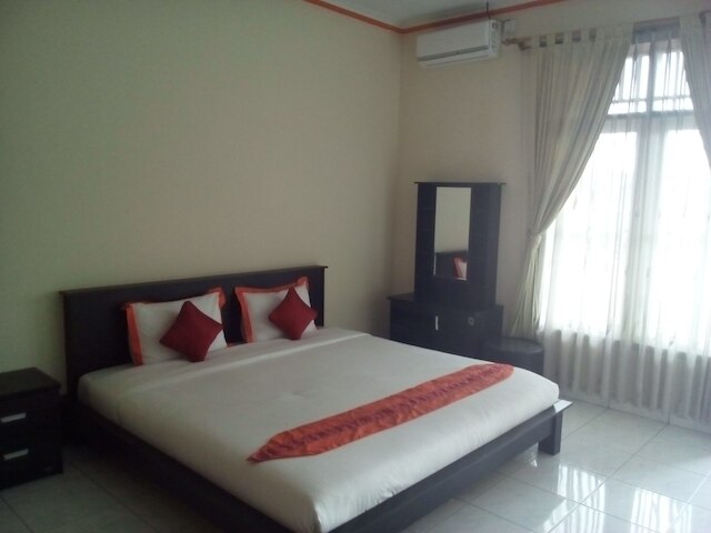 シンプリー ホーミー トゥバグス ダゴ