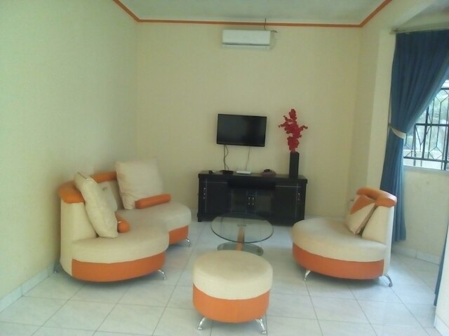 シンプリー ホーミー トゥバグス ダゴ