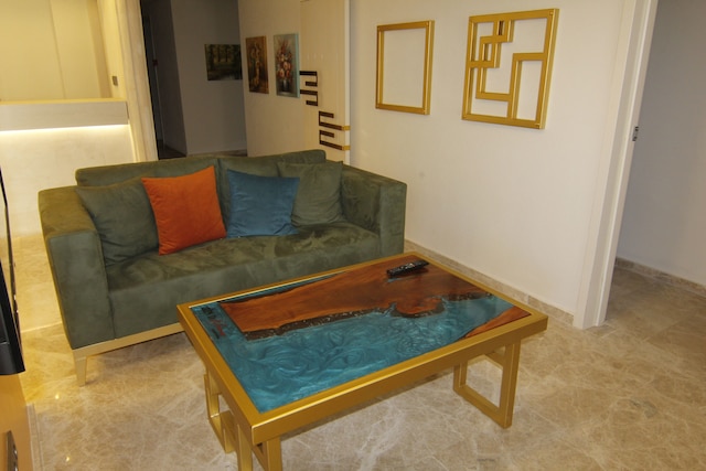 ジン ディー ホーム チェキメキョイ