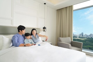 バーツ ハーモニー ジャカルタ