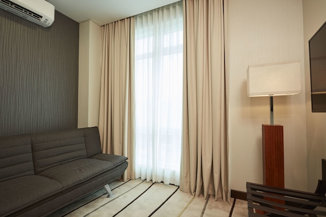 マンダリナ コロンボ