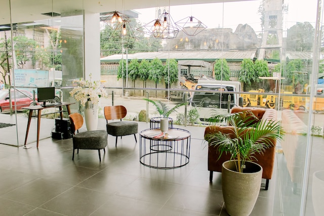 マボロ ロイヤル ホテル