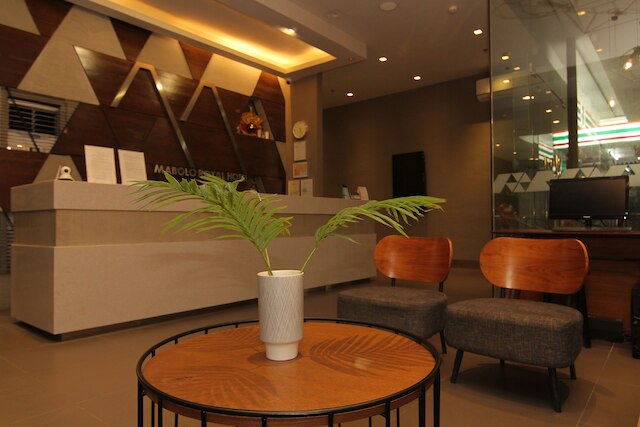 マボロ ロイヤル ホテル