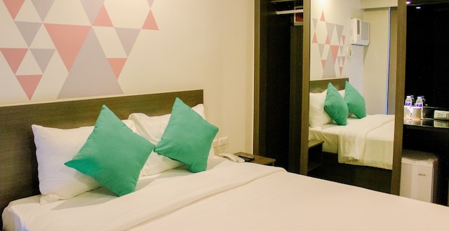 マボロ ロイヤル ホテル