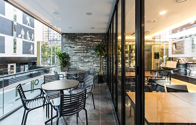 スリープ ウィズ ユア ペット オンリー - ザ パテル