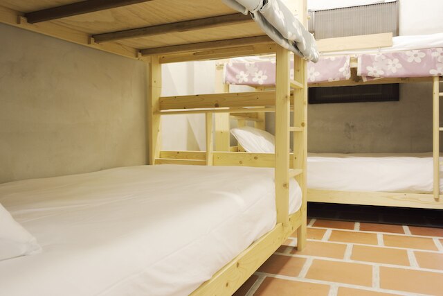 カブト クラブ コテージ - ホステル (鱟墅古厝民宿)