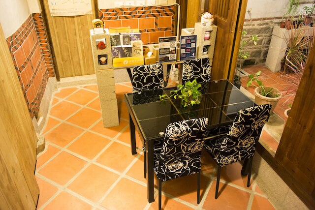 カブト クラブ コテージ - ホステル (鱟墅古厝民宿)