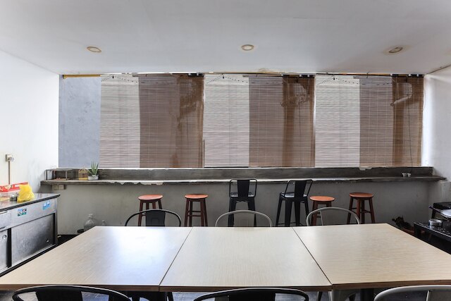 スポット オン 90236 ジグザグ トラベラーズ ホーム -  ホステル