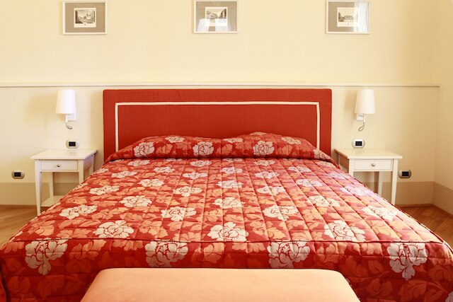 カーサ イゾラーニ ピアッツァ マッジョーレ