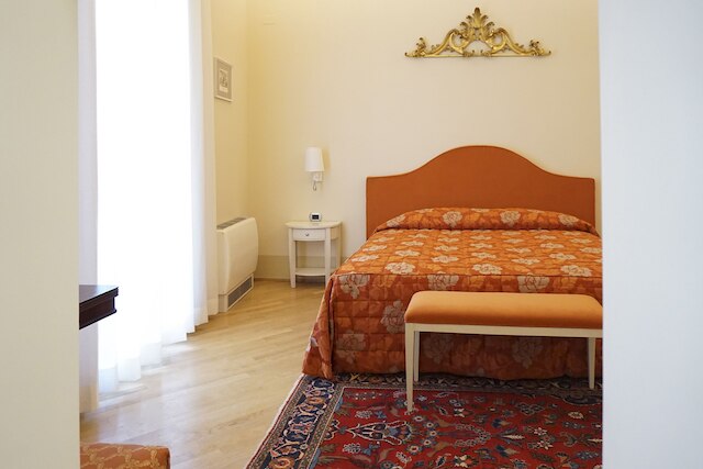 カーサ イゾラーニ ピアッツァ マッジョーレ