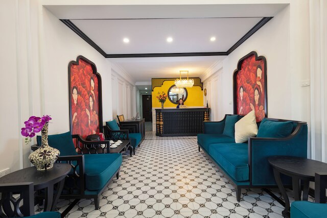 クイーン ライト ホテル