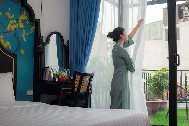 クイーン ライト ホテル