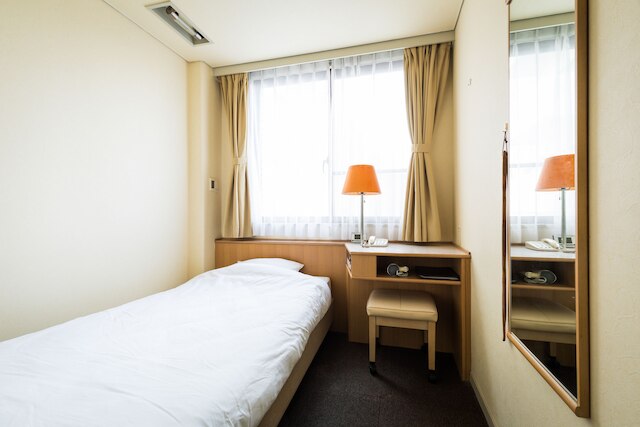 ビジネスホテル サンガーデン松山