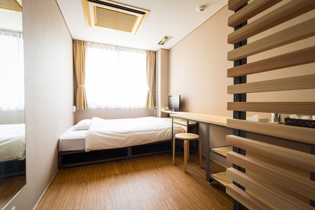 ビジネスホテル サンガーデン松山