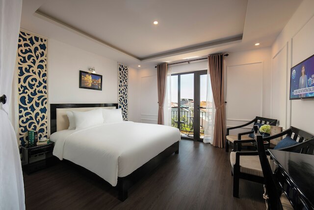 ホイアン ローズ ガーデン ホテル