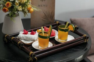 ホイアン ローズ ガーデン ホテル