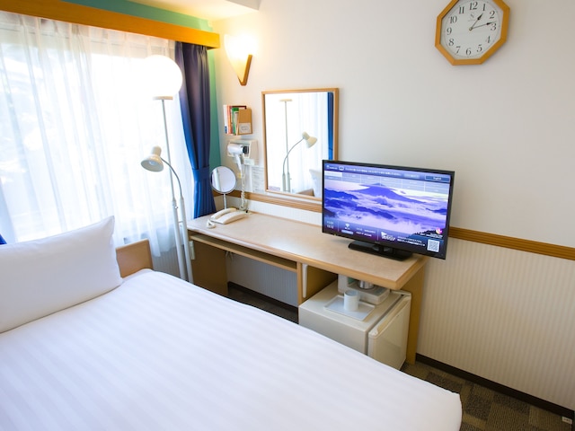 東横INN横浜スタジアム前 1