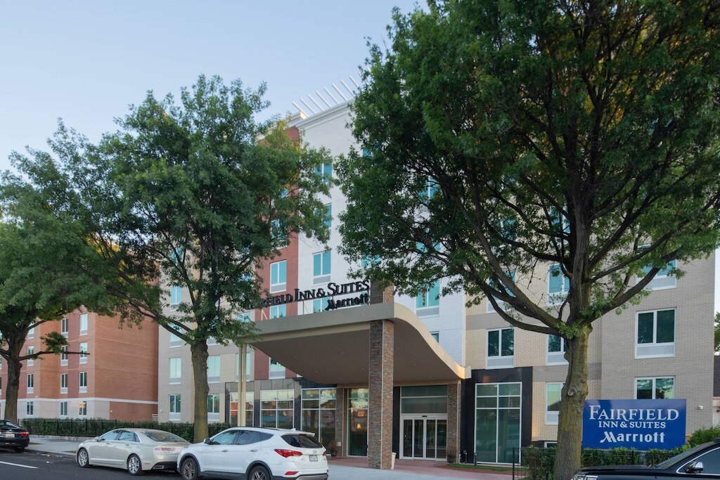 6.フェアフィールド・イン＆スイート・ニューヨーク・クイーンズ/フレッシュ・メドウズ