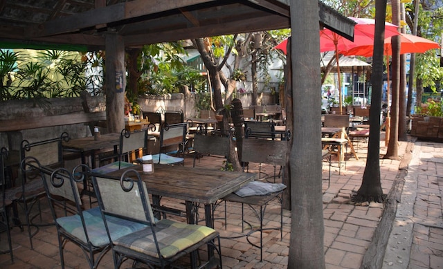 バーン・ランサ・ベッド&バー - ホステル