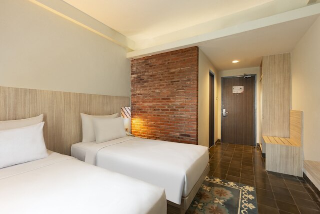 ブルザ ホテル ジョグジャカルタ