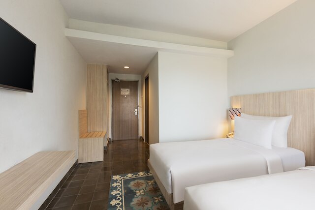 ブルザ ホテル ジョグジャカルタ