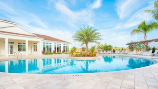 ウエスト ルカヤ リゾート バイ ファンクエスト バケーション